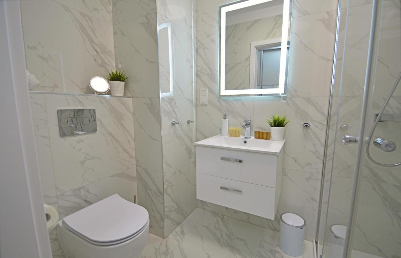 Apartamenty Bryza - Osiedle Sun Towers 38-39, Parking W Garazu Свіноуйсьце Екстер'єр фото
